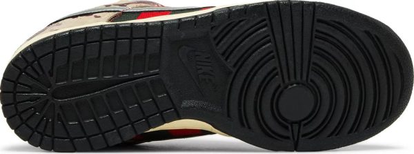 Dunk Low SB Freddy Krueger