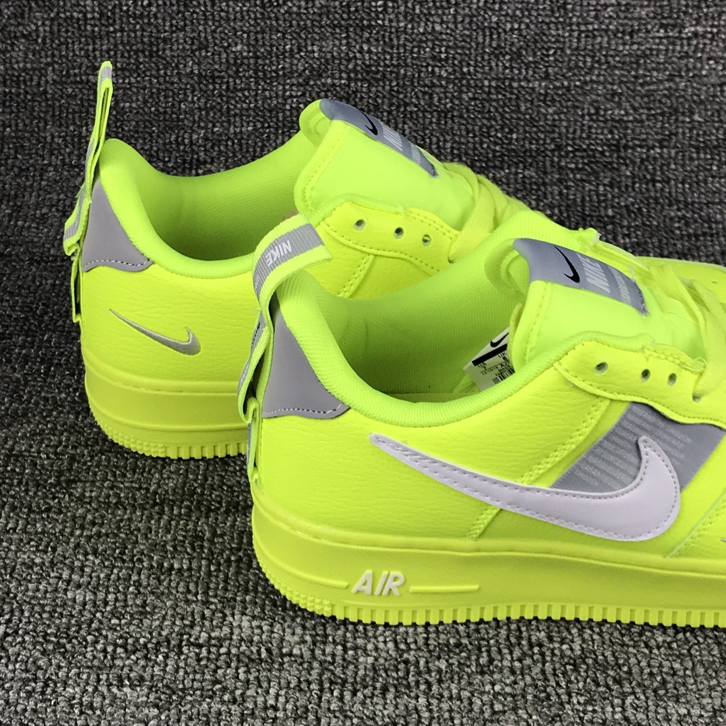 Air Force 1 07 Lv8 utility Amarillas