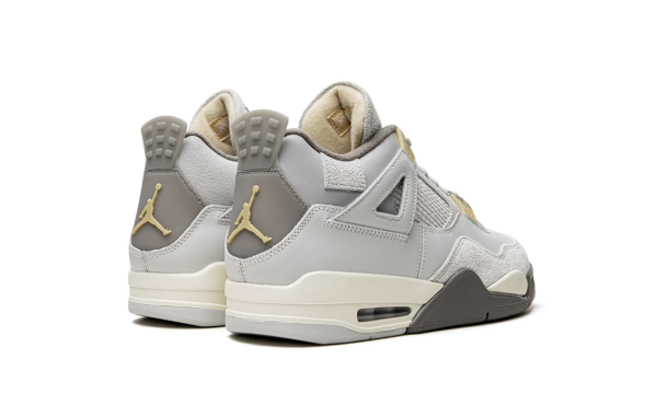 Air Jordan 4 SE Craft Photon Dust