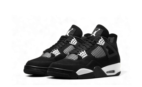 Air Jordan 4 Retro White Thunder