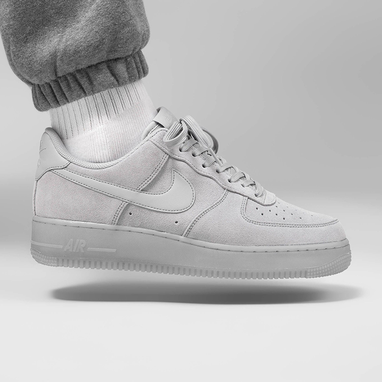 Air Force 1 Low Suede Grey