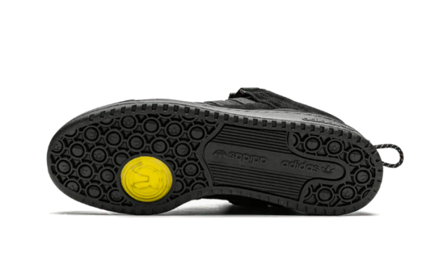 Bad Bunny x Forum Buckle Low FULL BLACK