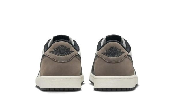 Air Jordan 1 Retro Low OG Mocha
