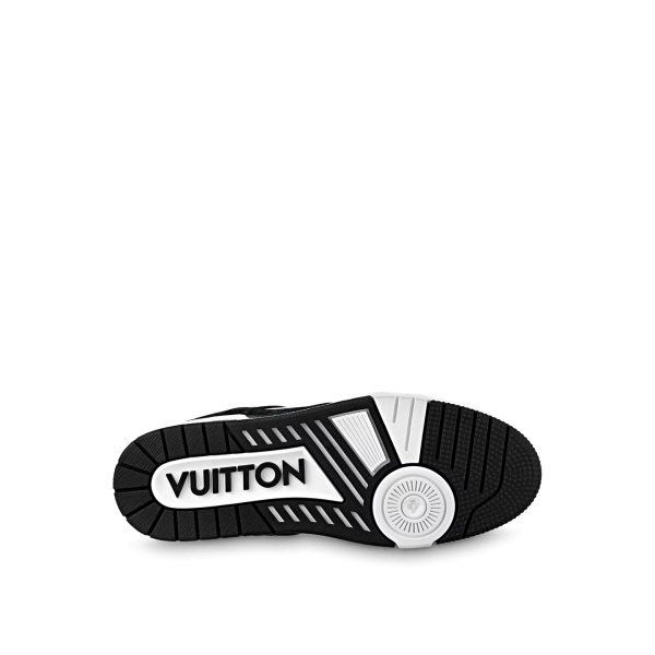 Louis Vuitton Trainer White Black White