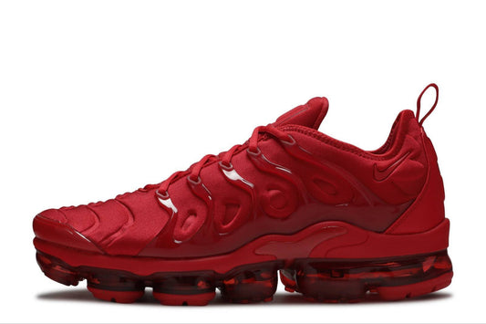 NIKE AIR VAPORMAX PLUS RED