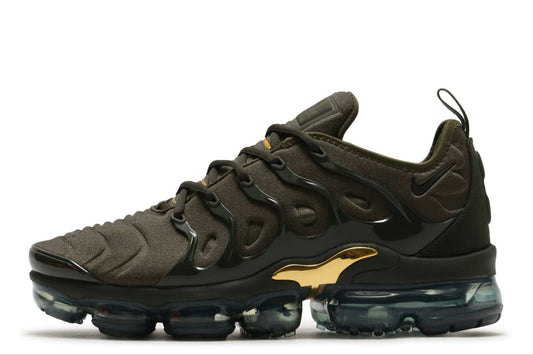 NIKE AIR VAPORMAX PLUS CARGO KHAKI