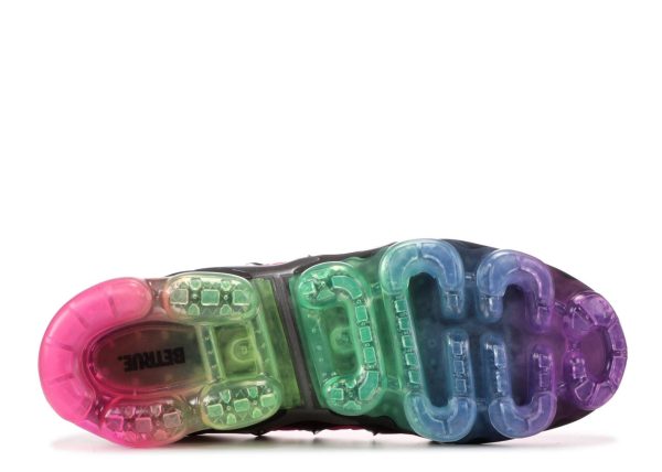 NIKE AIR VAPORMAX PLUS BE TRUE