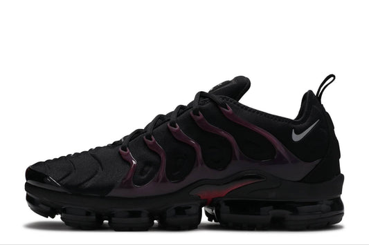 NIKE AIR VAPORMAX PLUS BLACK NOBLE RED