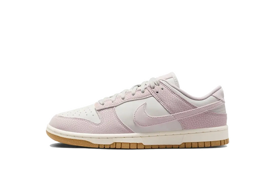 Nike Dunk Low Next Nature Platinum Violet